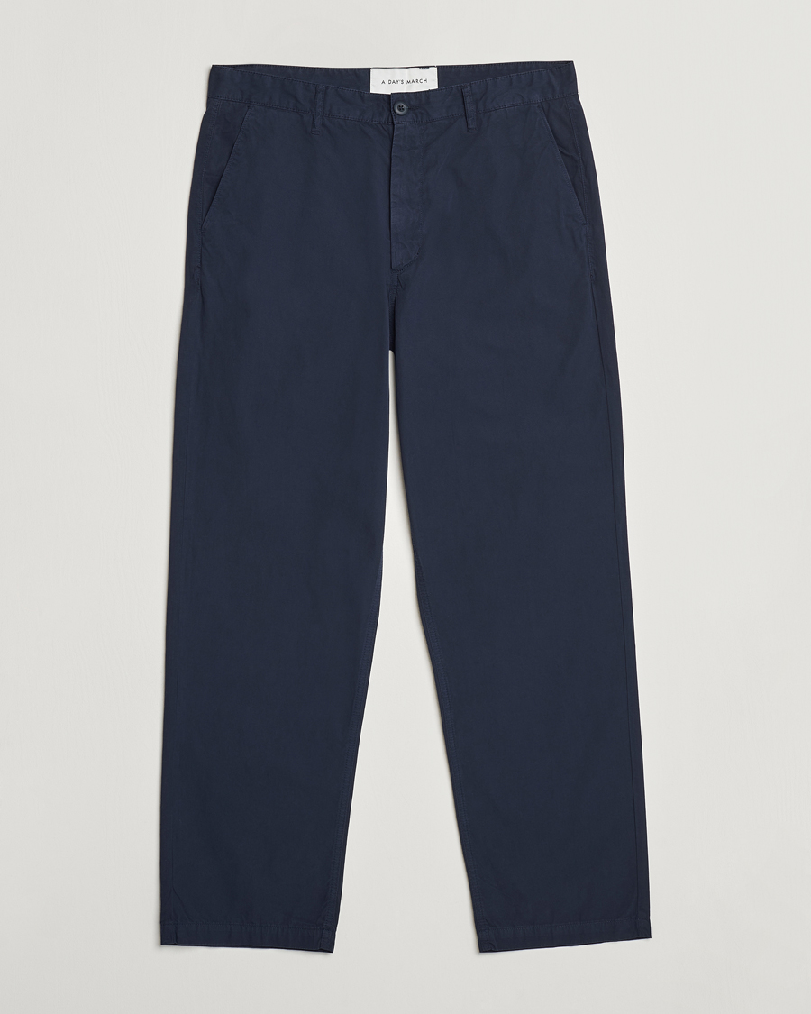Hombres | Pantalones | A Day's March | Redwood Light Cotton Trousers Navy