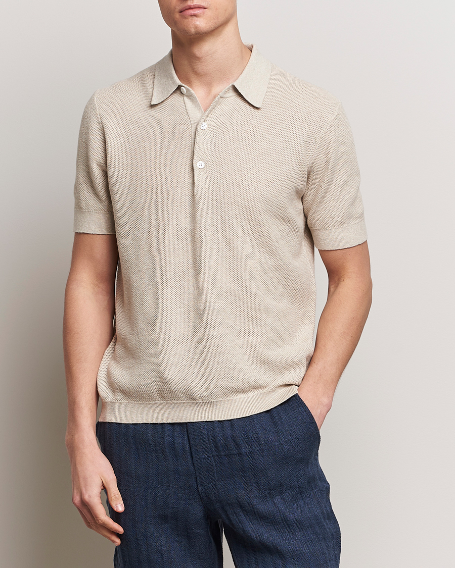 Hombres | Polos | A Day's March | Rosehall Popcorn Stitch Polo Sand