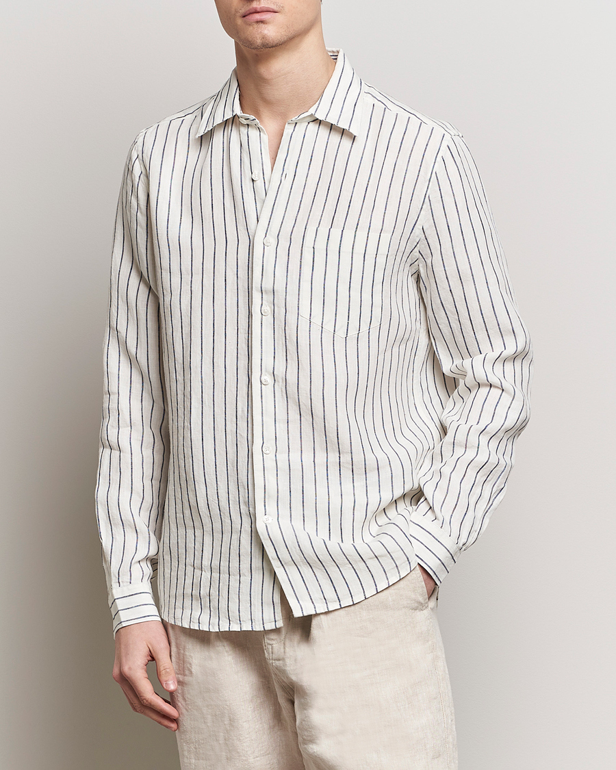 Hombres |  | A Day's March | Abu Striped Linen Shirt White/Navy