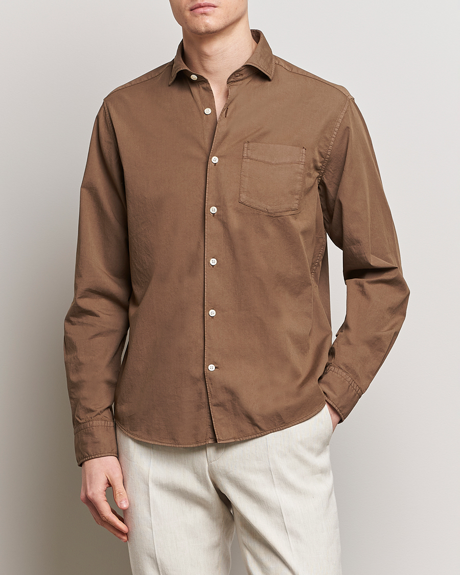 Hombres | Camisas | Oscar Jacobson | Reg Fit Wide Spread C GD Twill Light Army Green