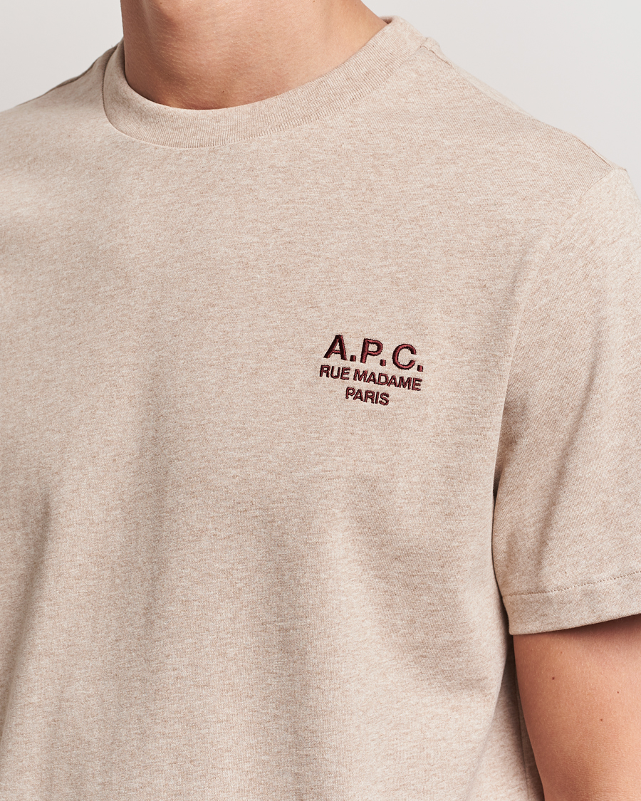 Hombres | Camisetas | A.P.C. | Rue Madame T-Shirt Beige Chine