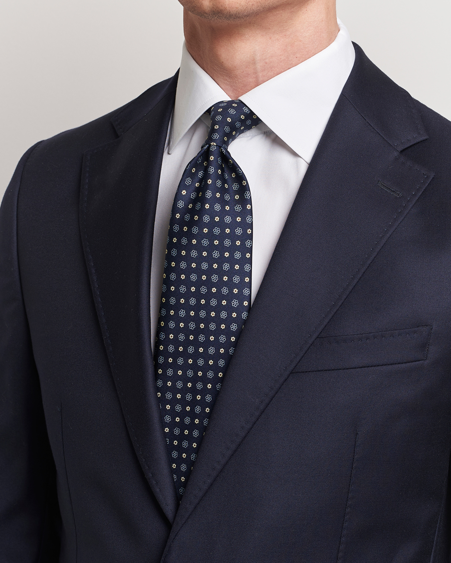 Hombres | E. Marinella 3-Fold Printed Silk Tie Navy | E. Marinella | 3-Fold Printed Silk Tie Navy