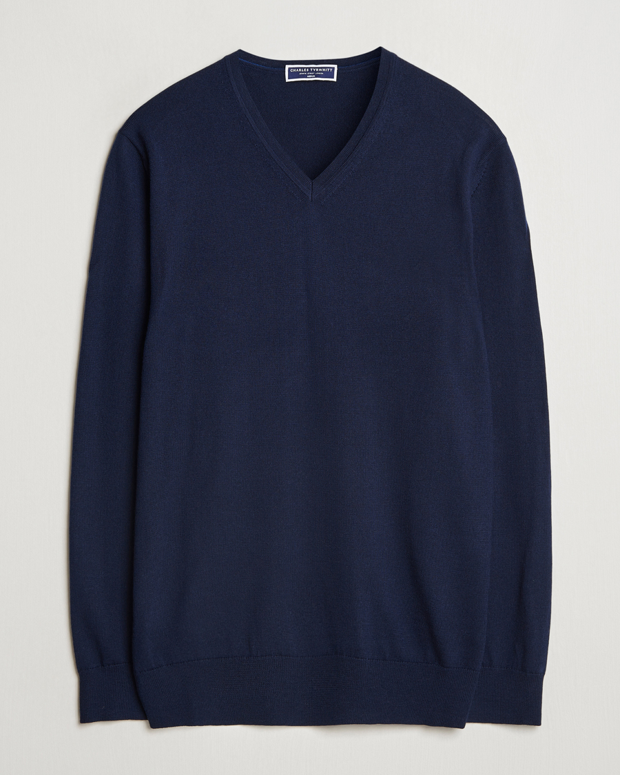 Hombres | Jerséis y prendas de punto | Charles Tyrwhitt | Pure Merino V-Neck Jumper Navy