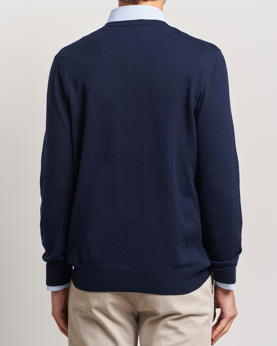 Hombres | Jerséis y prendas de punto | Charles Tyrwhitt | Pure Merino V-Neck Jumper Navy