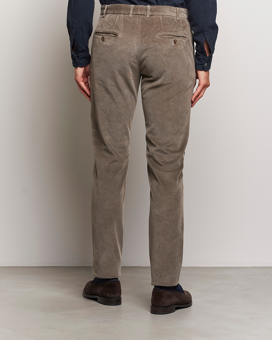 Hombres | Pantalones | Canali | Slim Fit Corduroy Trousers Taupe