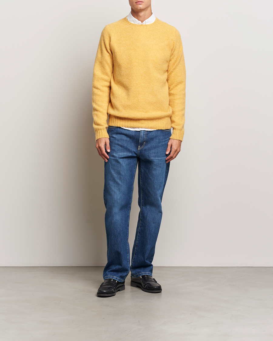 Hombres | Jerséis y prendas de punto | Harley Of Scotland | Brushed Supersoft Lambswool Crewneck Marzipan