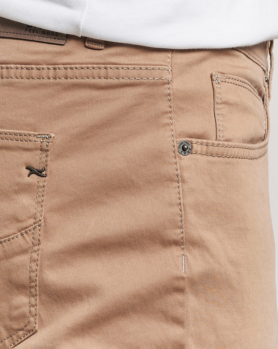 Hombres | Pantalones | Brax | Cadiz Cotton Satin 5-Pocket Pants Beige