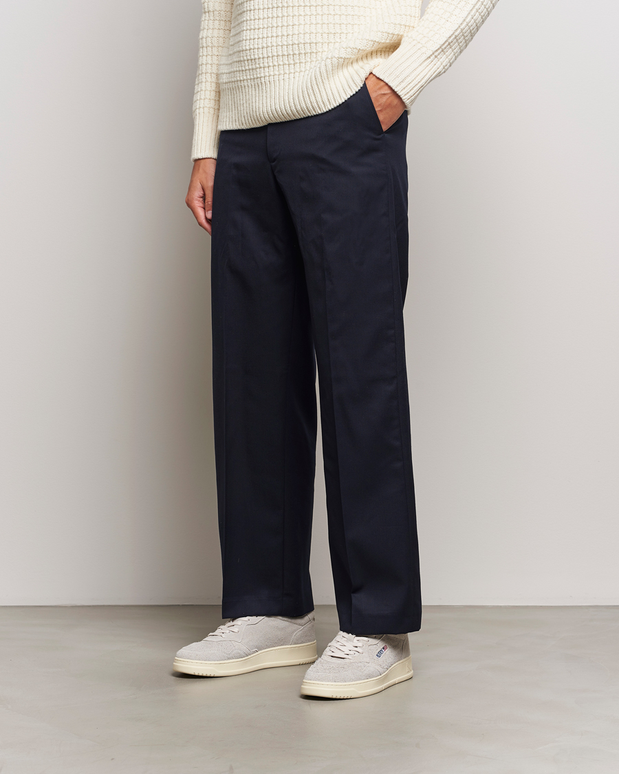 Hombres | Autry Medalist Low Suede Sneaker White | Autry | Medalist Low Suede Sneaker White