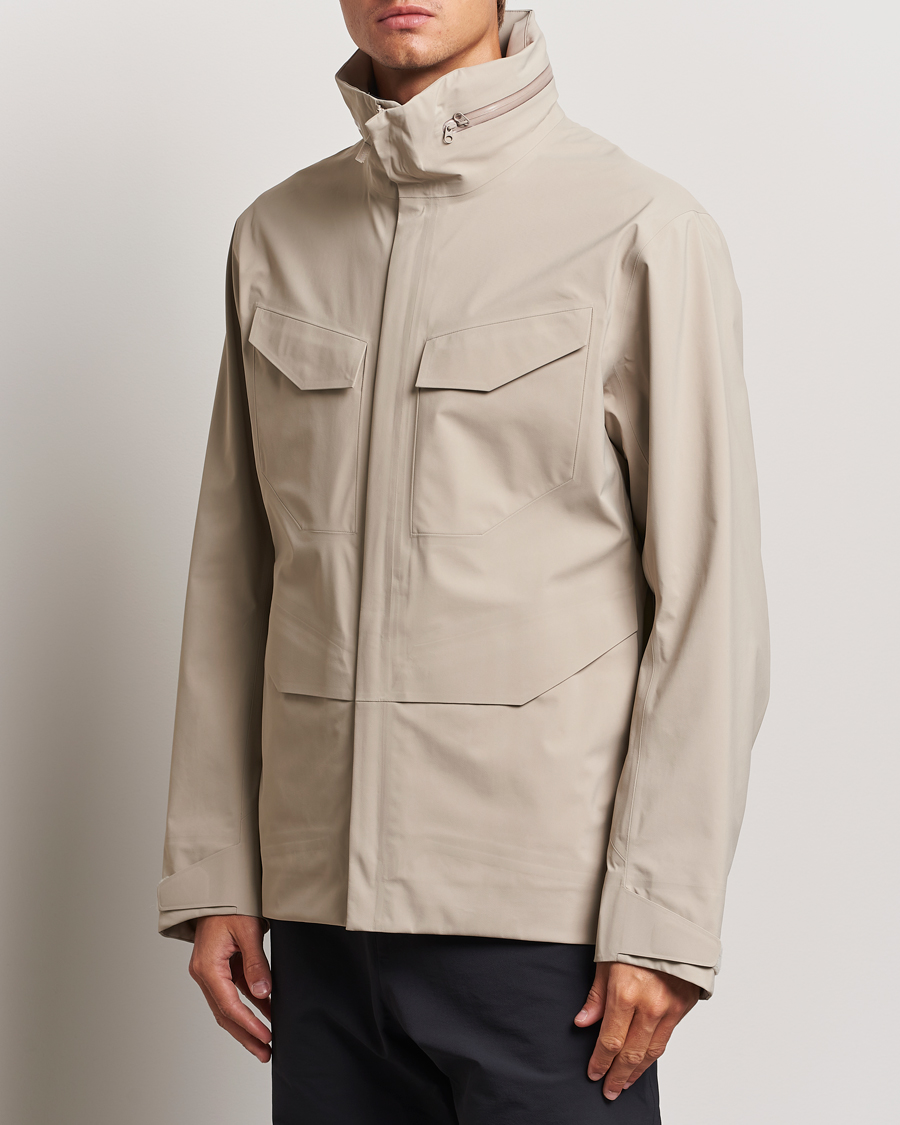 Hombres | Abrigos y chaquetas | Arc'teryx Veilance | GORE-TEX Field Jacket Rune