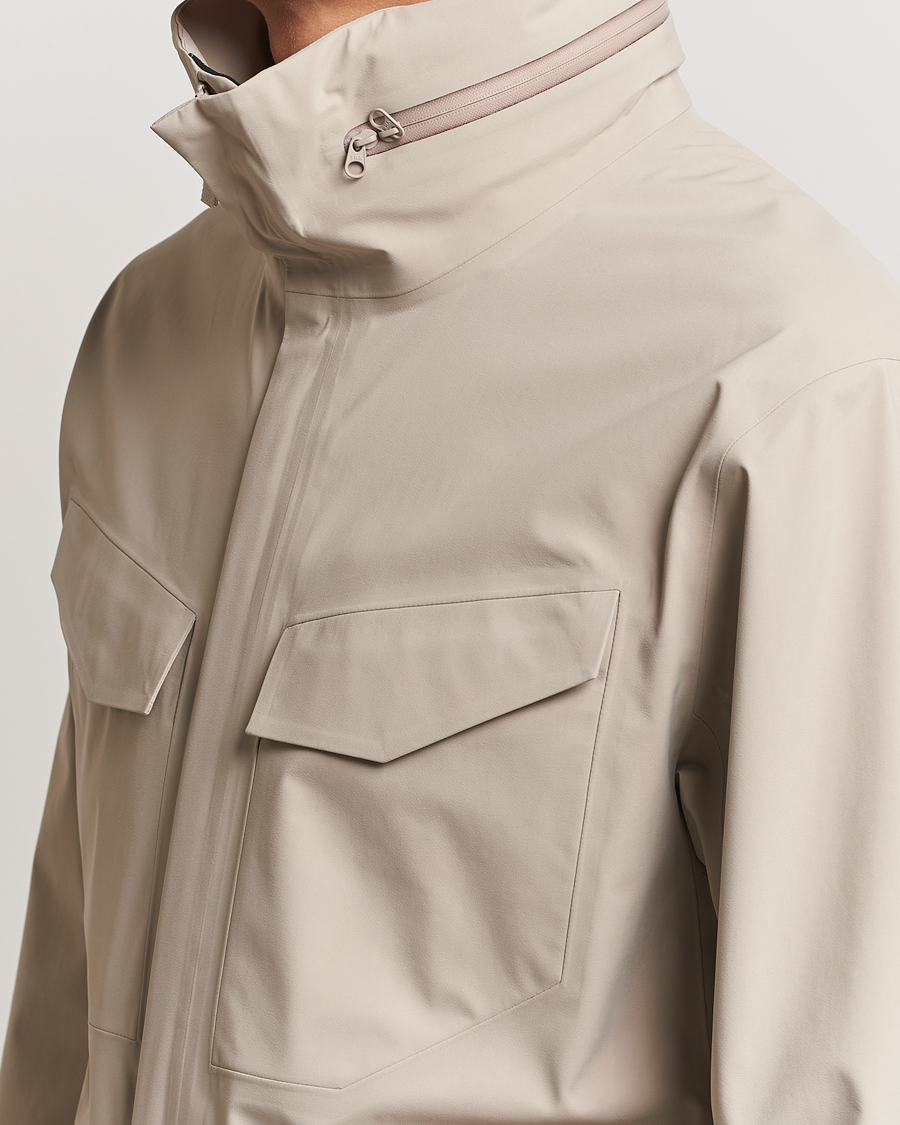 Hombres | Abrigos y chaquetas | Arc'teryx Veilance | GORE-TEX Field Jacket Rune