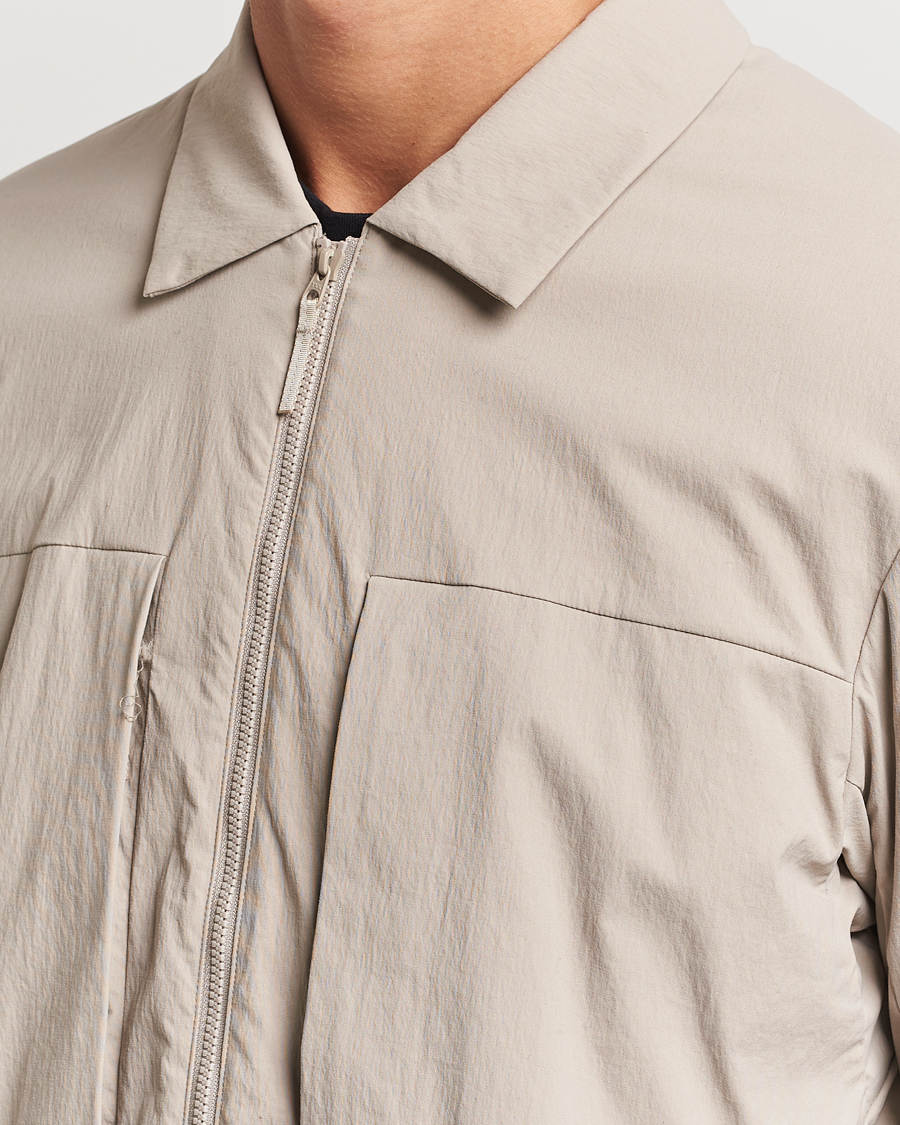 Hombres | Abrigos y chaquetas | Arc'teryx Veilance | Mionn Insulated Shirt Jacket Rune