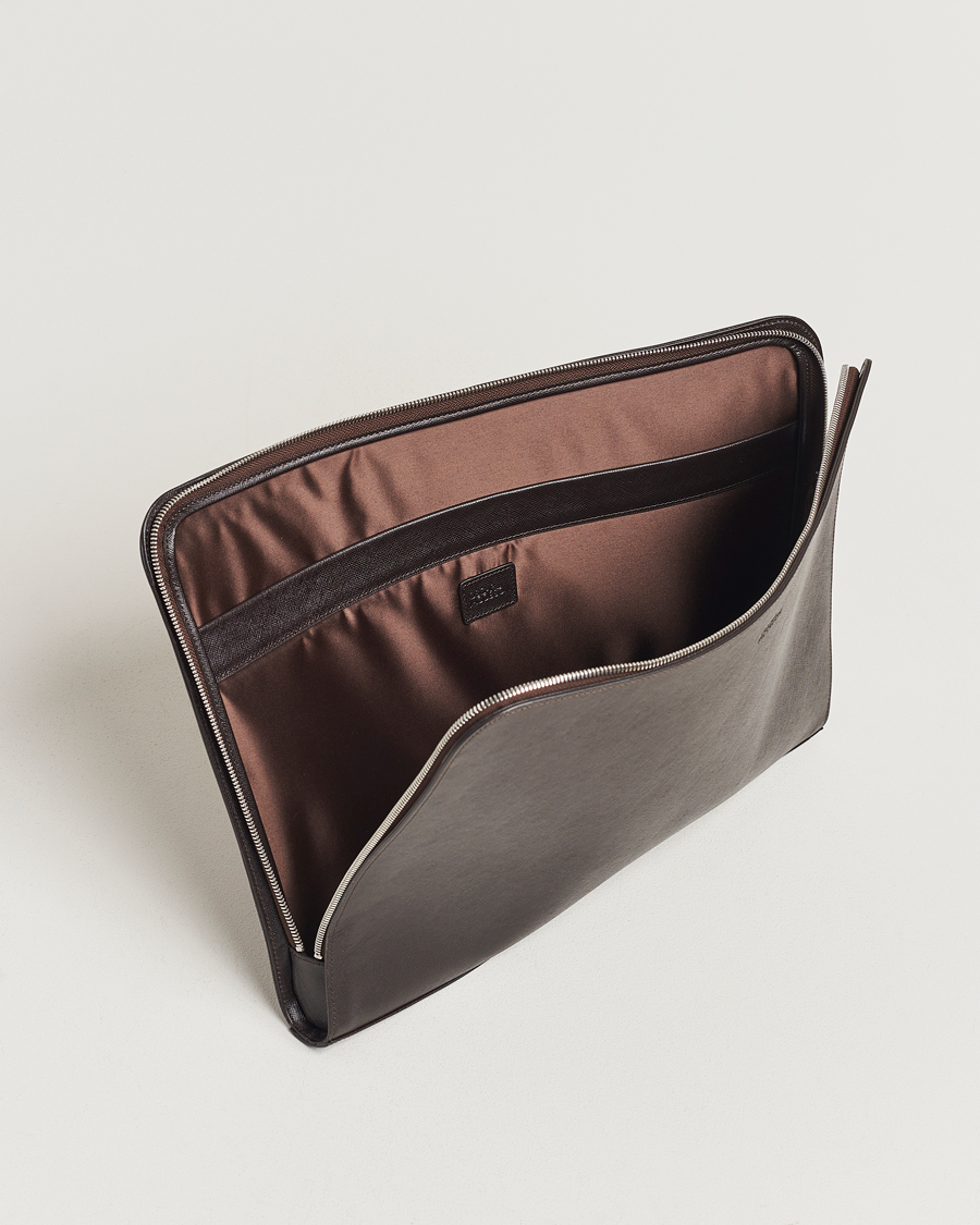 Hombres | Oscar Jacobson Laptop Leather Holder Forastero Brown | Oscar Jacobson | Laptop Leather Holder Forastero Brown