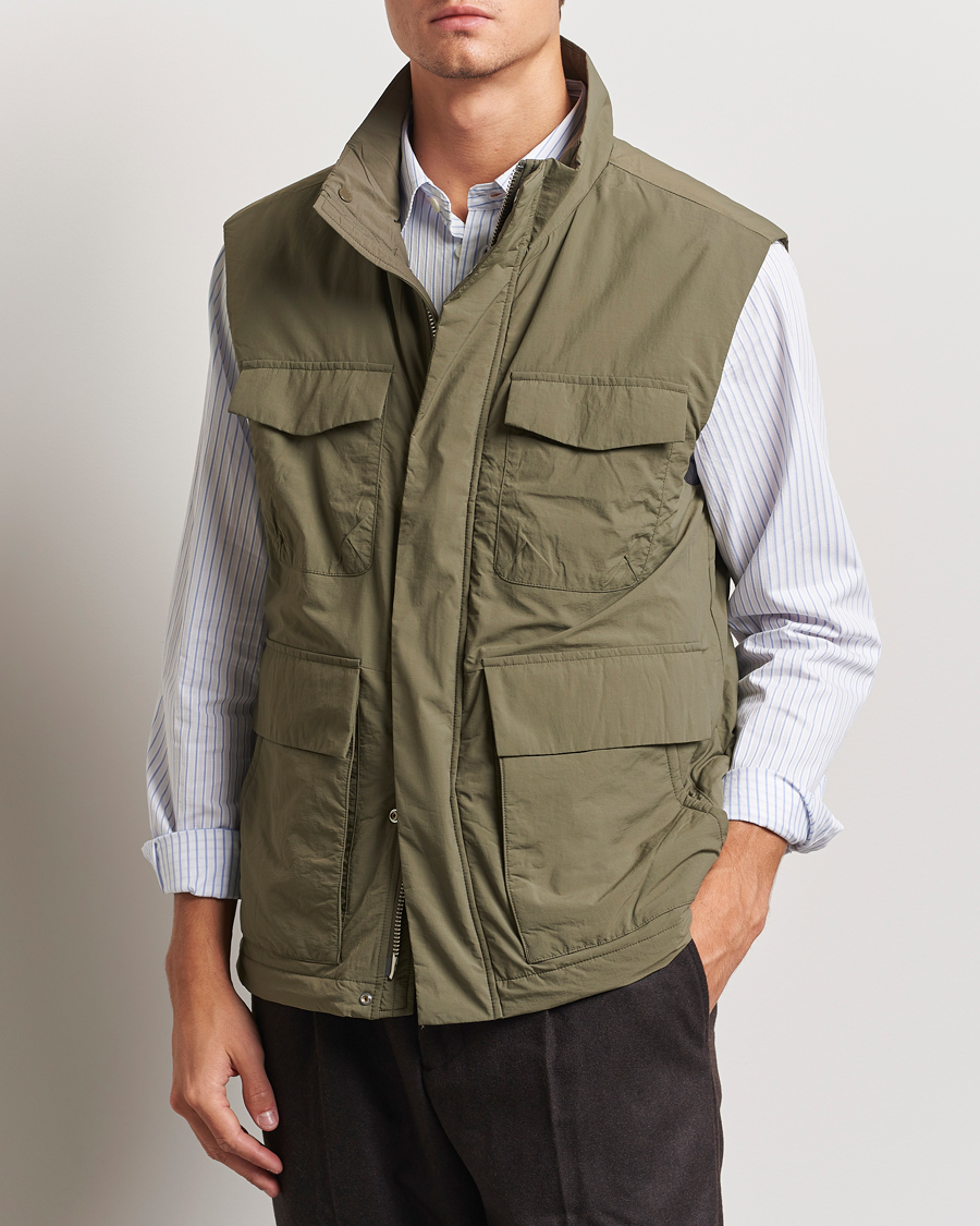 Hombres | Abrigos y chaquetas | NN07 | Perry Nylon Padded Vest Capers Green