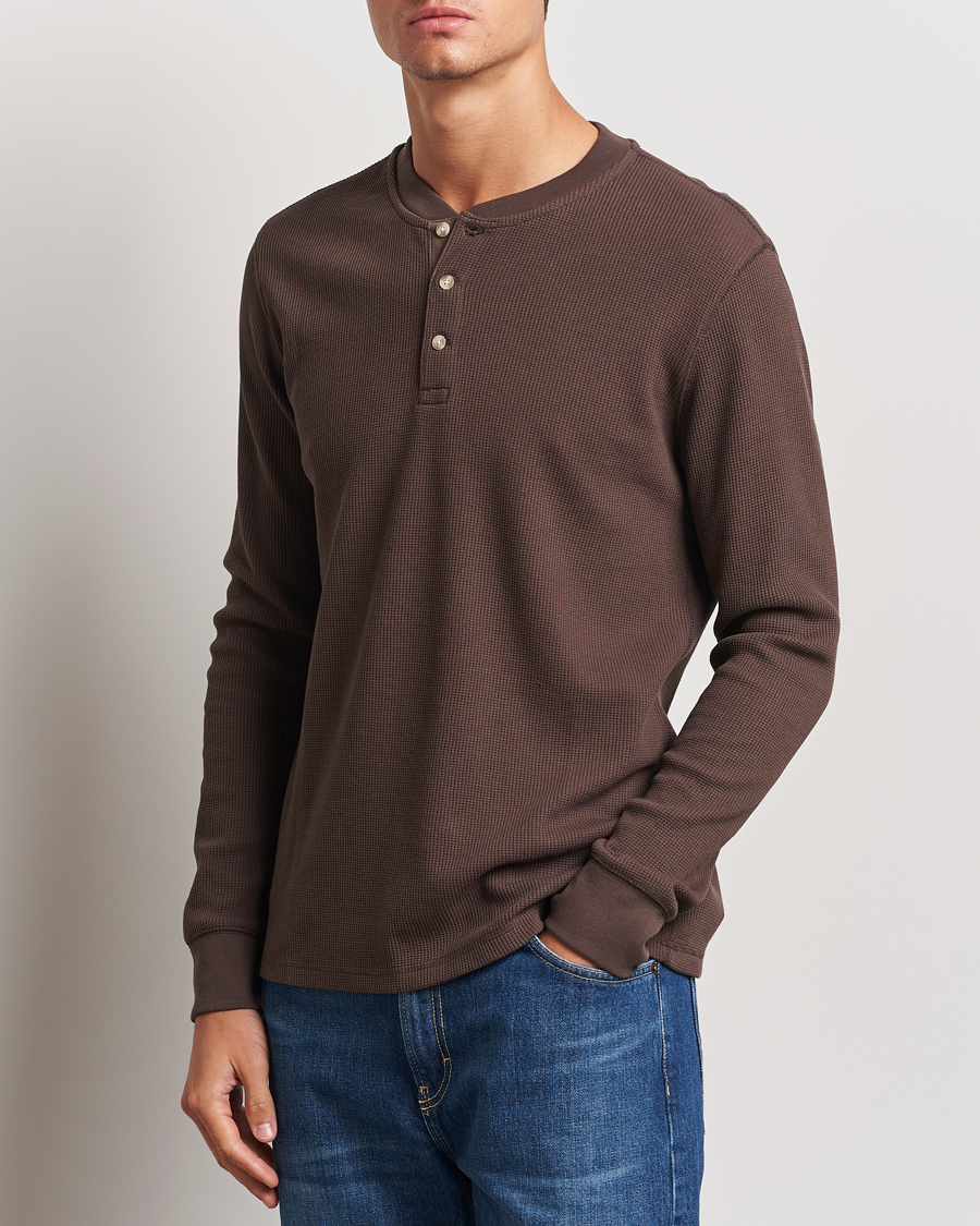 Hombres | Jerséis y prendas de punto | Levi's | Thermal Henley Chocolate Brown