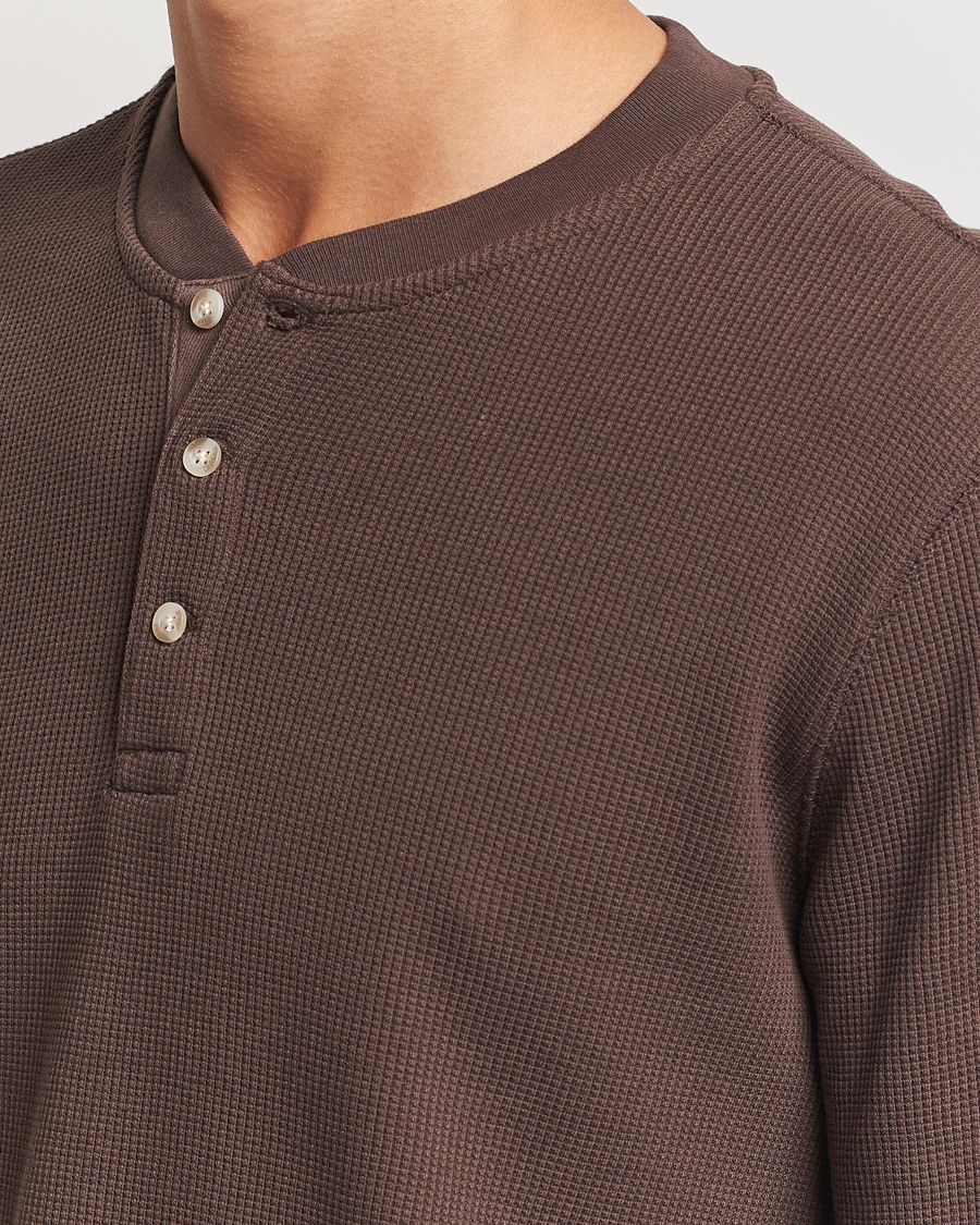 Hombres | Jerséis y prendas de punto | Levi's | Thermal Henley Chocolate Brown