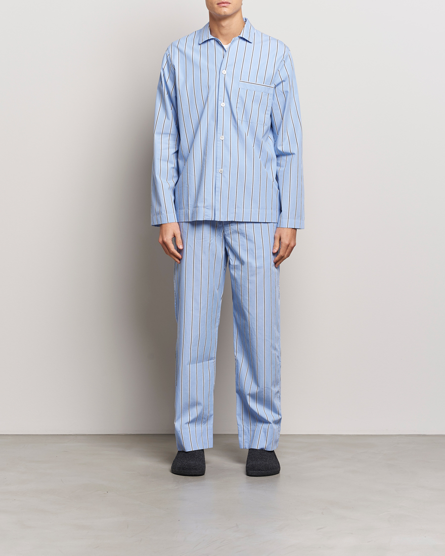 Hombres | Pijamas y batas | Tekla | Poplin Pyjama Shirt Basset Stripes
