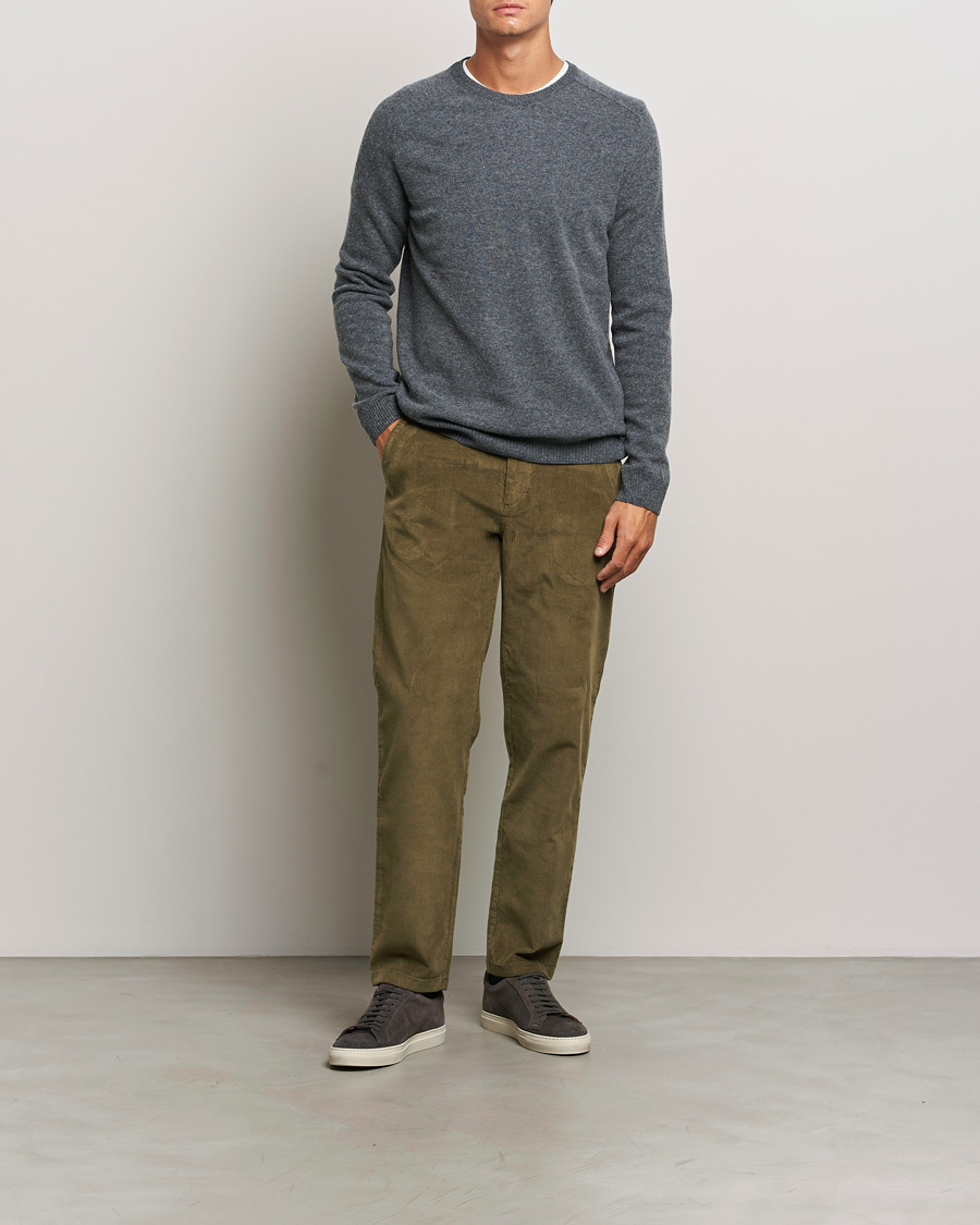 Hombres | Pantalones | KnowledgeCotton Apparel | Chuck Regular Cord Trousers Olive