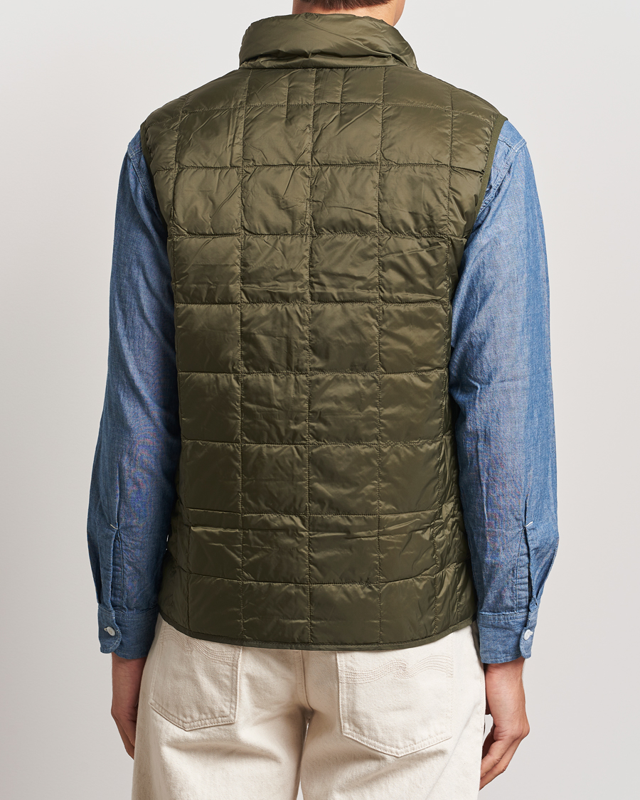 Hombres | Abrigos y chaquetas | TAION | High Neck Full Zip Lightweight Down Vest Dark Olive