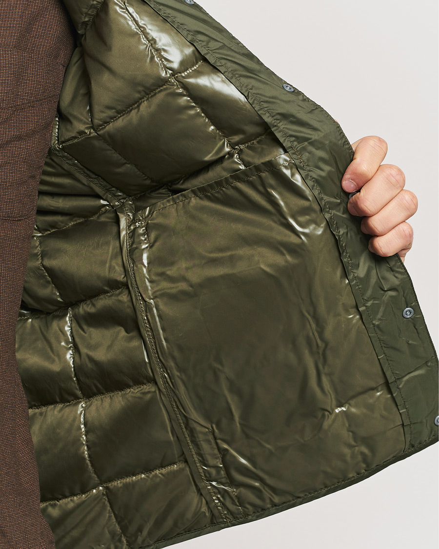 Hombres | Abrigos y chaquetas | TAION | Crew Neck Button Down Jacket Dark Olive