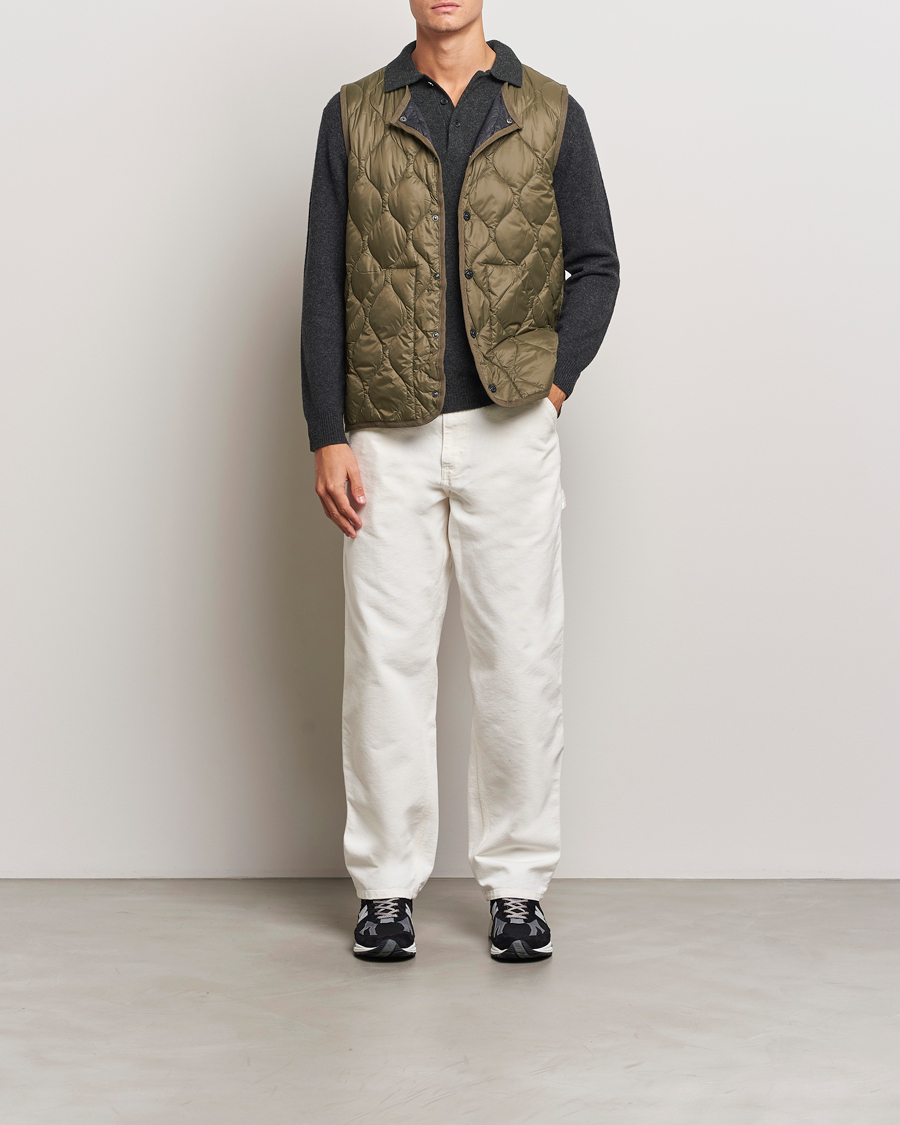 Hombres | Abrigos y chaquetas | TAION | Military Crew Neck Down Vest Dark Olive