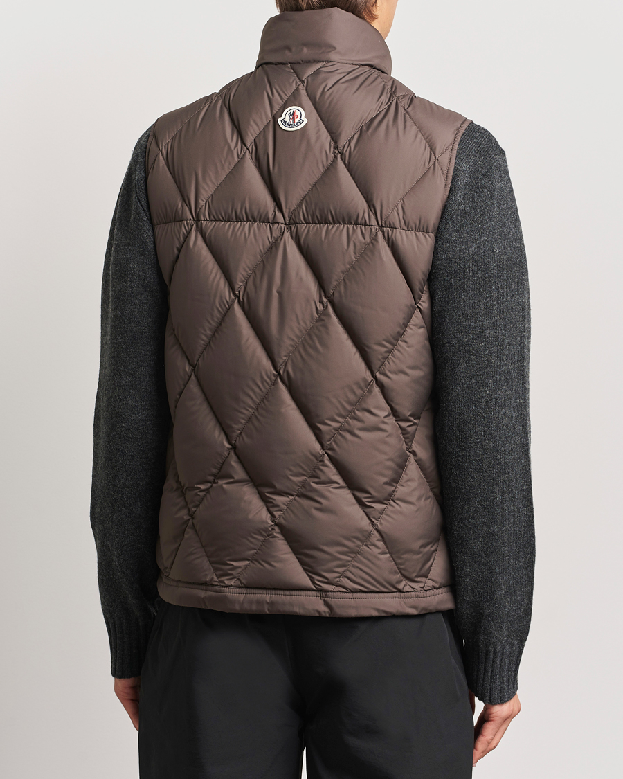 Hombres | Abrigos y chaquetas | Moncler | Aroula Quilted Down Vest Dark Brown