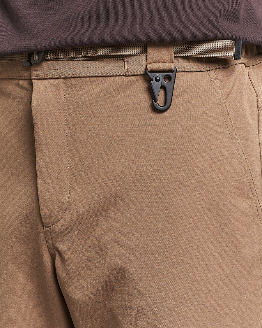 Hombres | Pantalones | Moncler Grenoble | Belted Tech Pants Beige