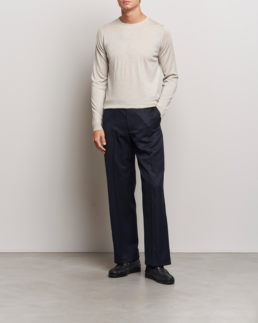 Hombres | Jerséis y prendas de punto | John Smedley | Lundy Extra Fine Merino Crew Neck Grey Fleece