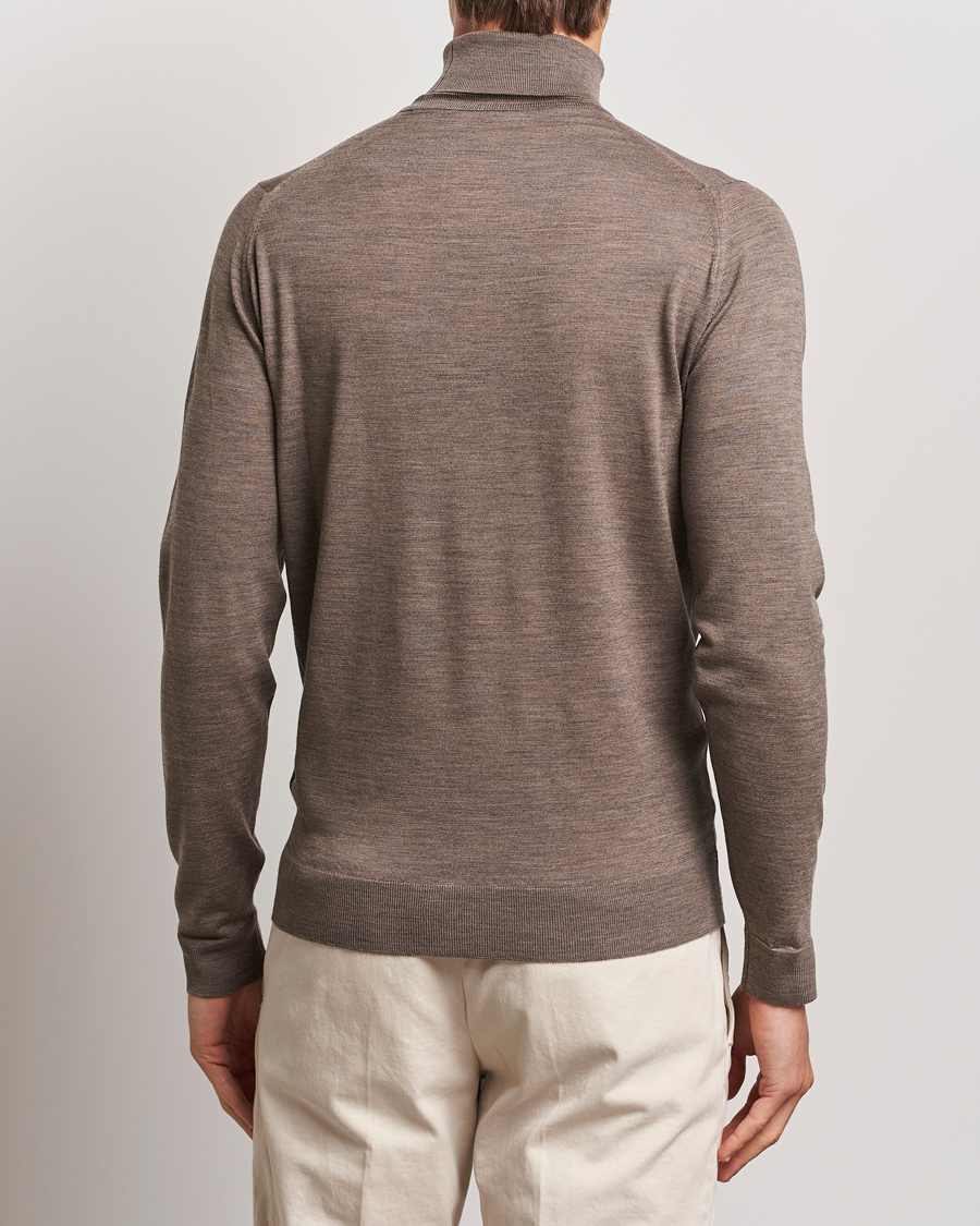 Hombres | Jerséis y prendas de punto | John Smedley | Cherwell Extra Fine Merino Rollneck Mushroom Brown