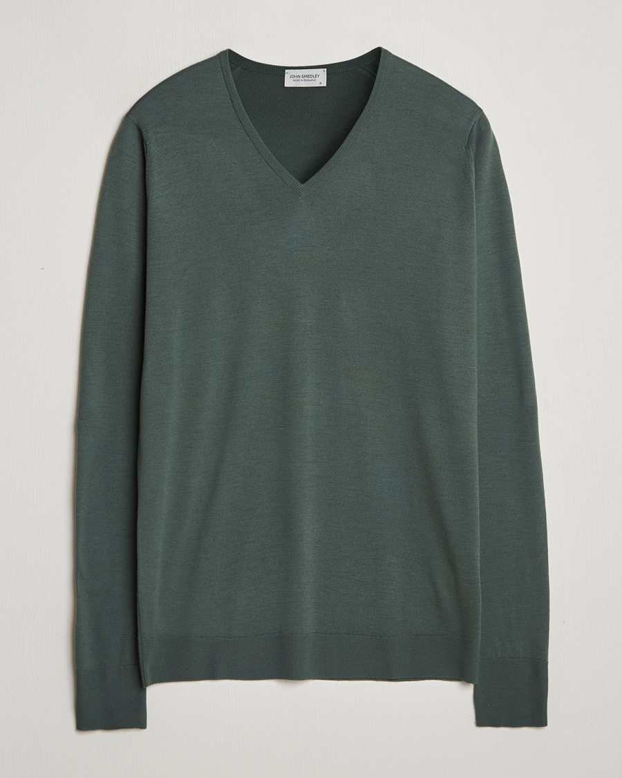 Hombres | Jerséis y prendas de punto | John Smedley | Bobby Extra Fine Merino V-Neck Pullover Dark Green