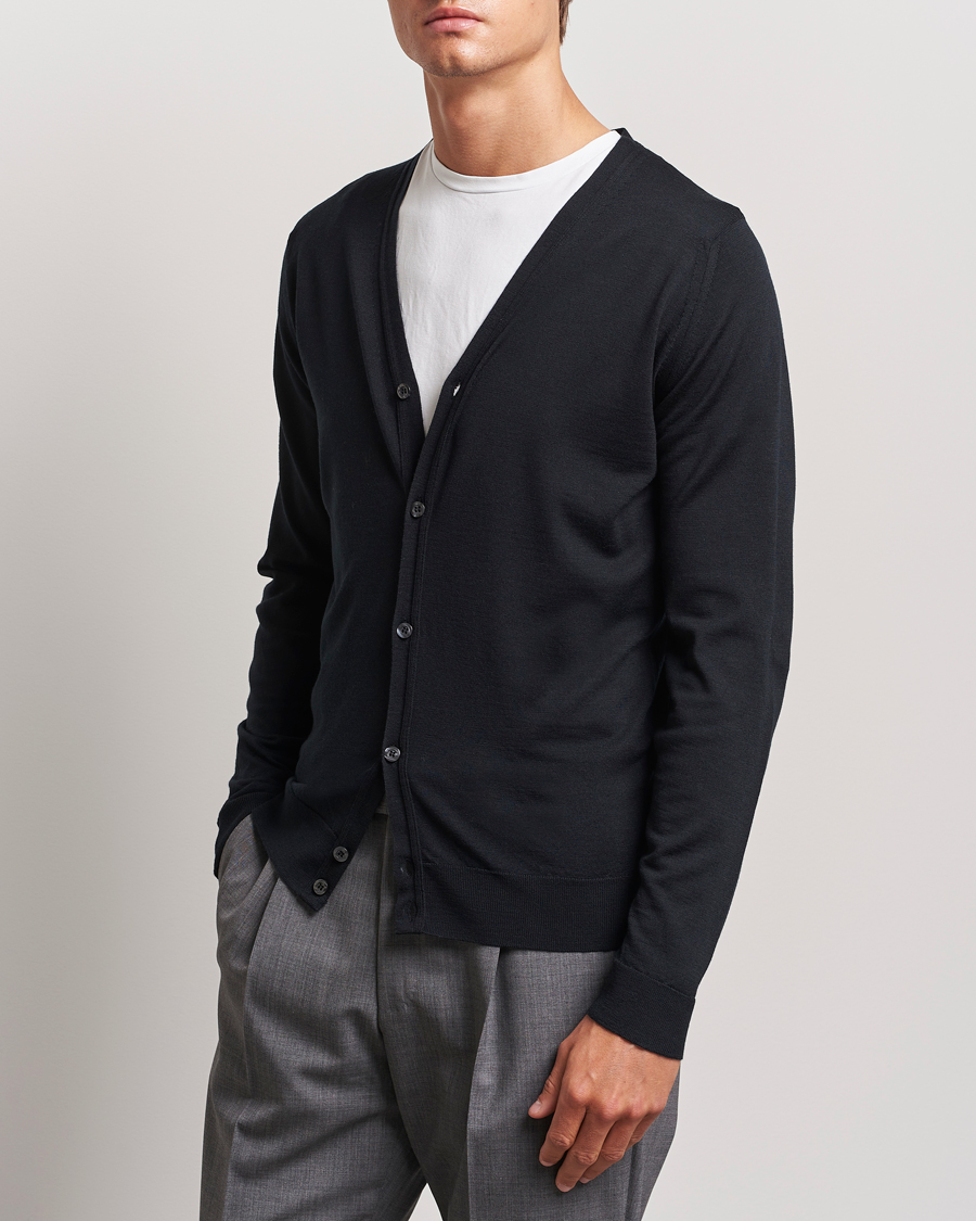 Hombres | Jerséis y prendas de punto | John Smedley | Petworth Extra Fine Merino Cardigan Black