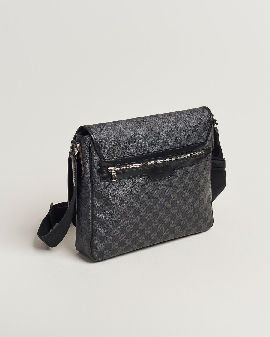 Hombres | Louis Vuitton Pre-Owned Daniel MM Shoulder Bag Damier Graphite | Louis Vuitton Pre-Owned | Daniel MM Shoulder Bag Damier Graphite