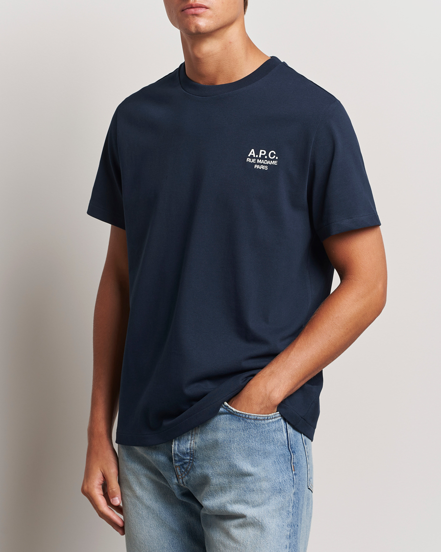 Hombres | Camisetas | A.P.C. | Rue Madame T-Shirt Dark Navy/Ecru