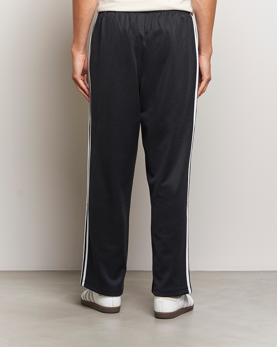 Hombres | Pantalones | adidas Originals | Firebird Baggy Pant Black