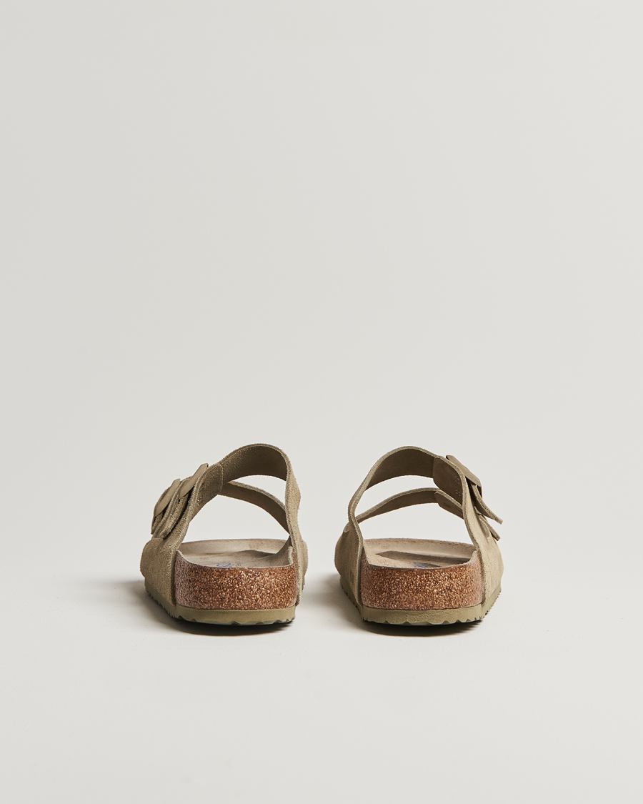Hombres | Sandalias y chanclas | BIRKENSTOCK | Arizona Soft Footbed Faded Khaki Suede