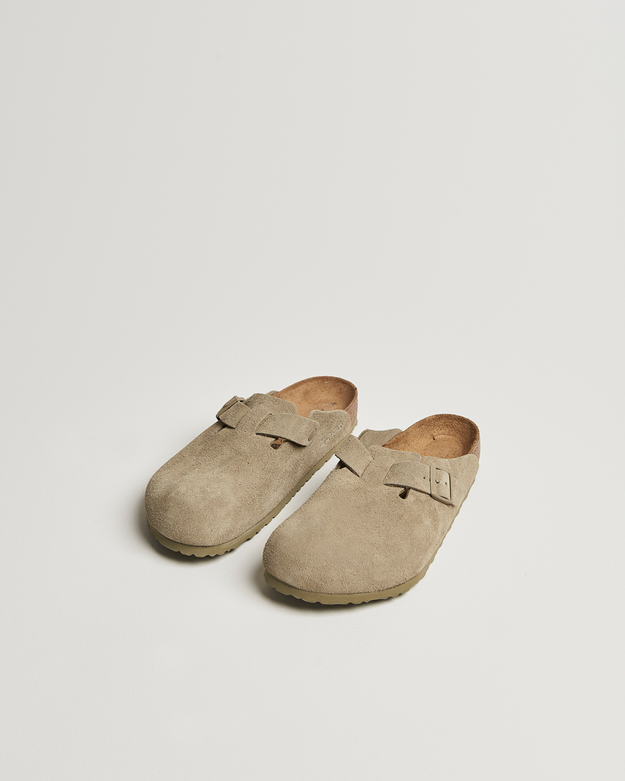 Hombres | Sandalias y chanclas | BIRKENSTOCK | Boston Classic Footbed Faded Khaki Suede