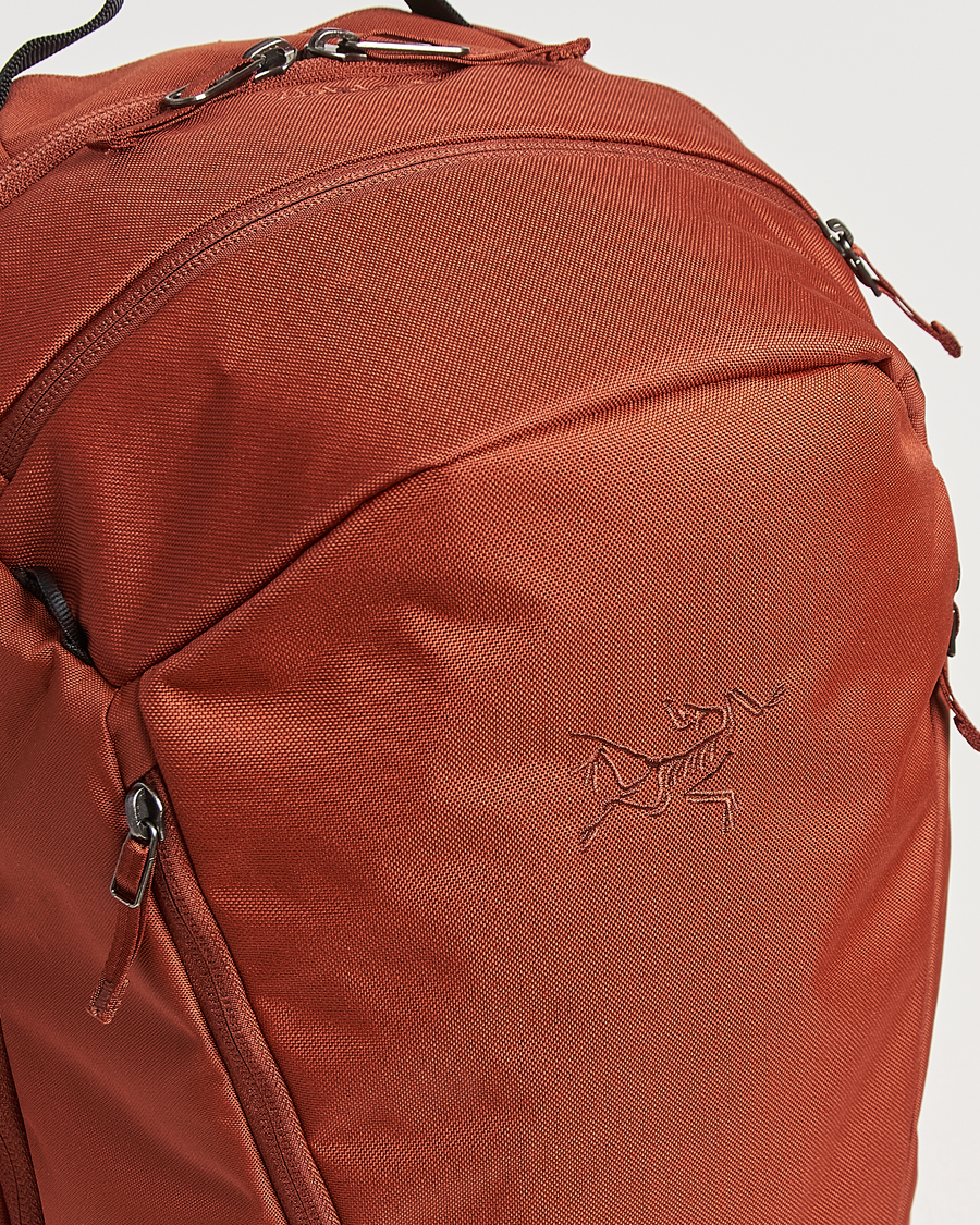 Hombres | Arc'teryx Mantis 26L Backpack Sequoia | Arc'teryx | Mantis 26L Backpack Sequoia