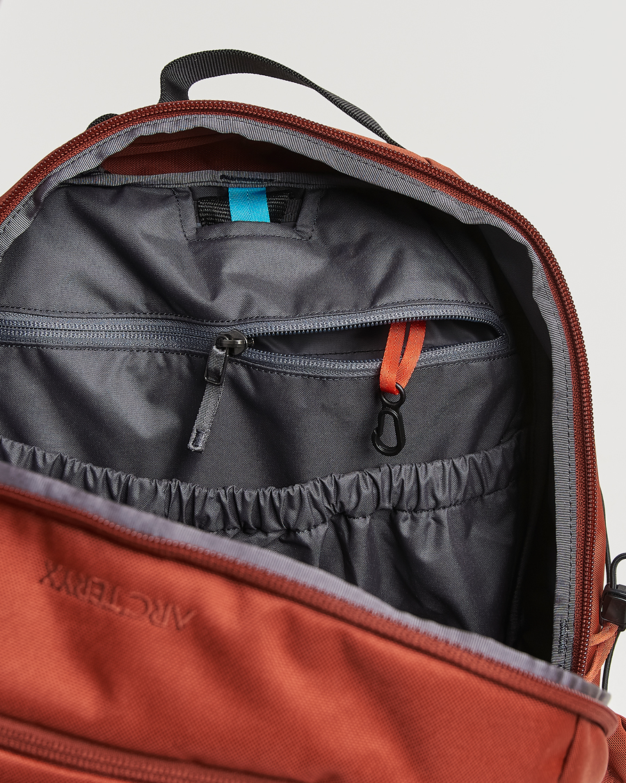 Hombres | Arc'teryx Mantis 26L Backpack Sequoia | Arc'teryx | Mantis 26L Backpack Sequoia