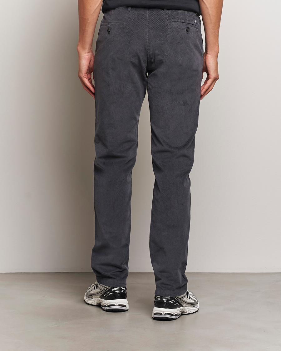 Hombres | Pantalones | Dockers | Slim Cotton Corduroy Chino Asphalt