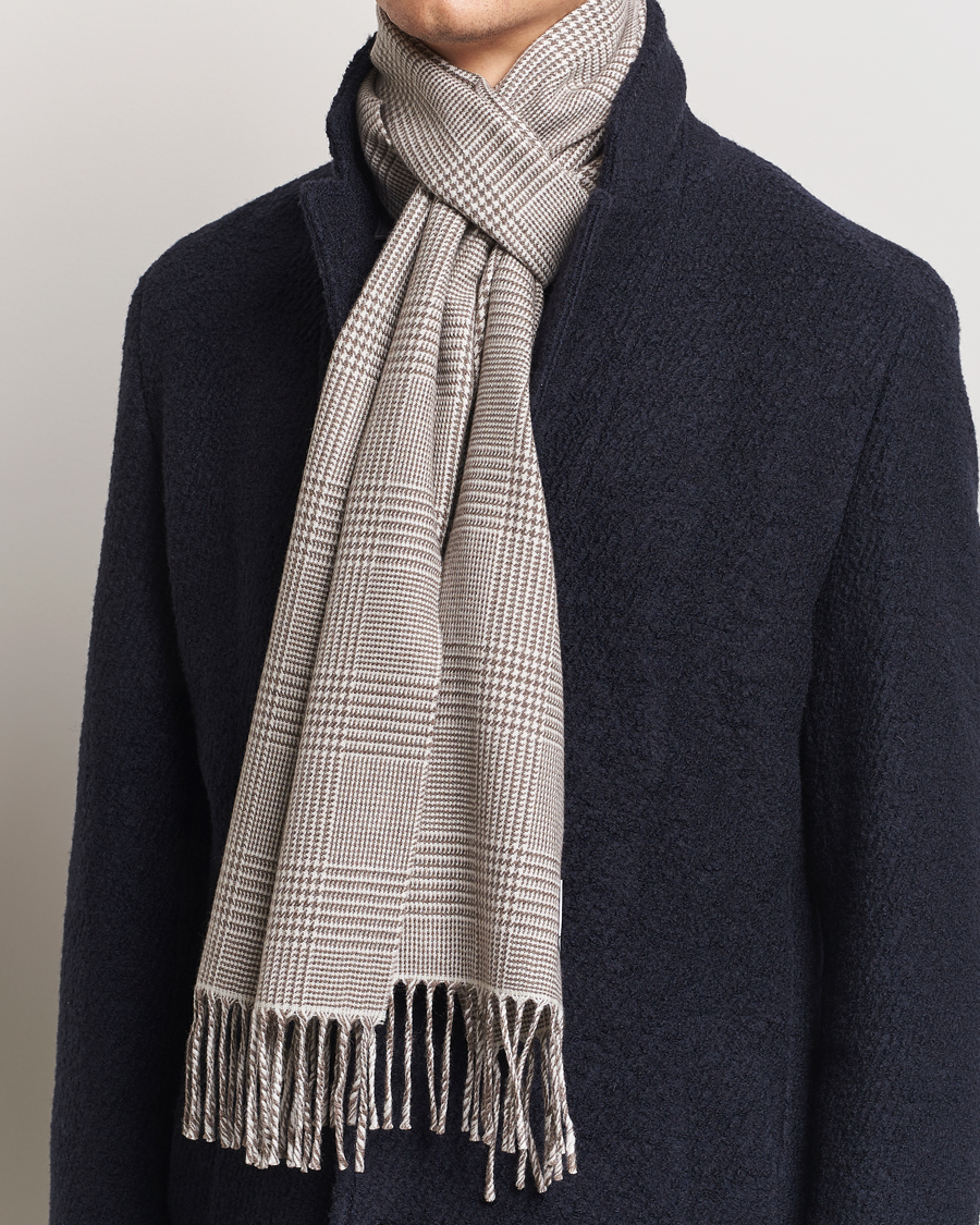 Hombres | Eton Merino Wool Prince Of Wales Scarf Beige | Eton | Merino Wool Prince Of Wales Scarf Beige