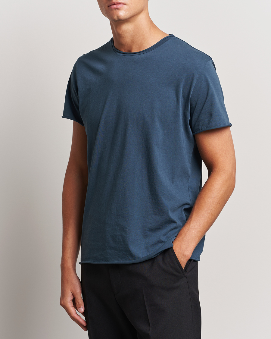 Hombres | Camisetas | Filippa K | Roll Neck Crew Neck T-Shirt Dawn Blue
