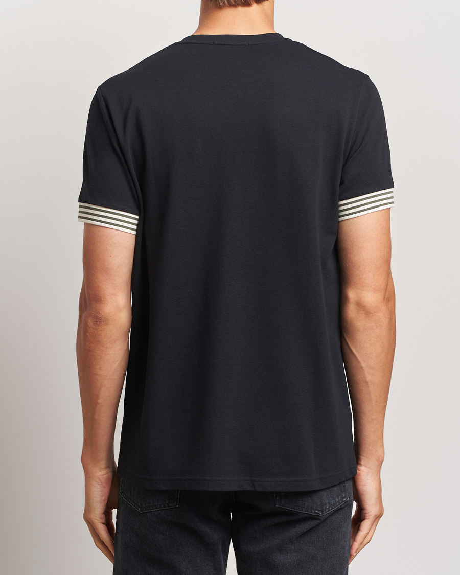 Hombres | Camisetas | Fred Perry | Striped Cuff Crew Neck T-Shirt Black