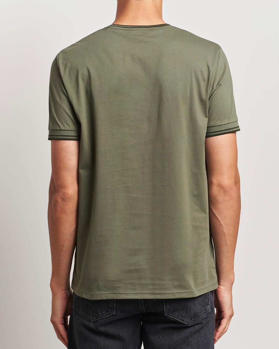 Hombres | Camisetas | Fred Perry | Twin Tipped T-Shirt Laurel Green