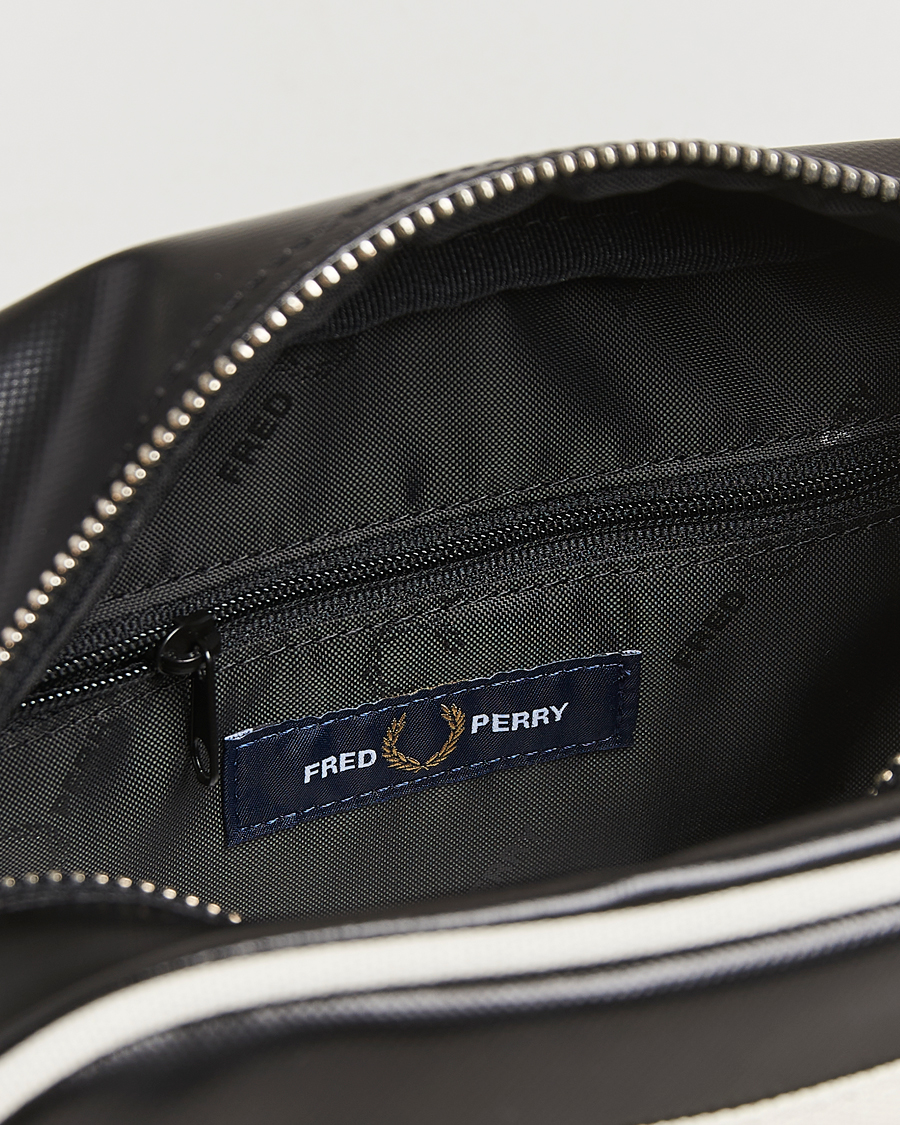 Hombres | Fred Perry Classic Washbag Black/Ecru | Fred Perry | Classic Washbag Black/Ecru