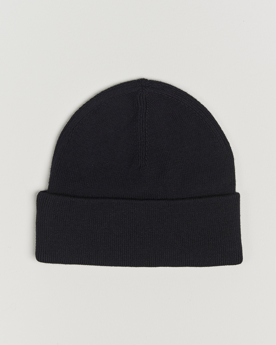 Hombres | Fred Perry Merino Wool Beanie Navy | Fred Perry | Merino Wool Beanie Navy