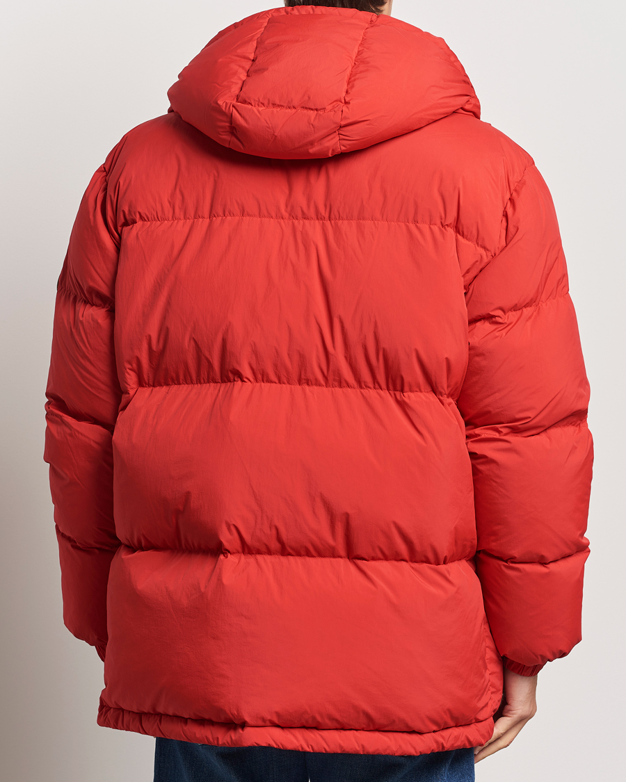 Hombres | Abrigos y chaquetas | GANT | Expedition Down Puffer Ruby Red