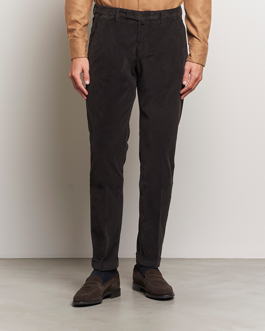 Hombres | Pantalones | Briglia 1949 | Slim Fit Corduroy Trousers Dark Brown