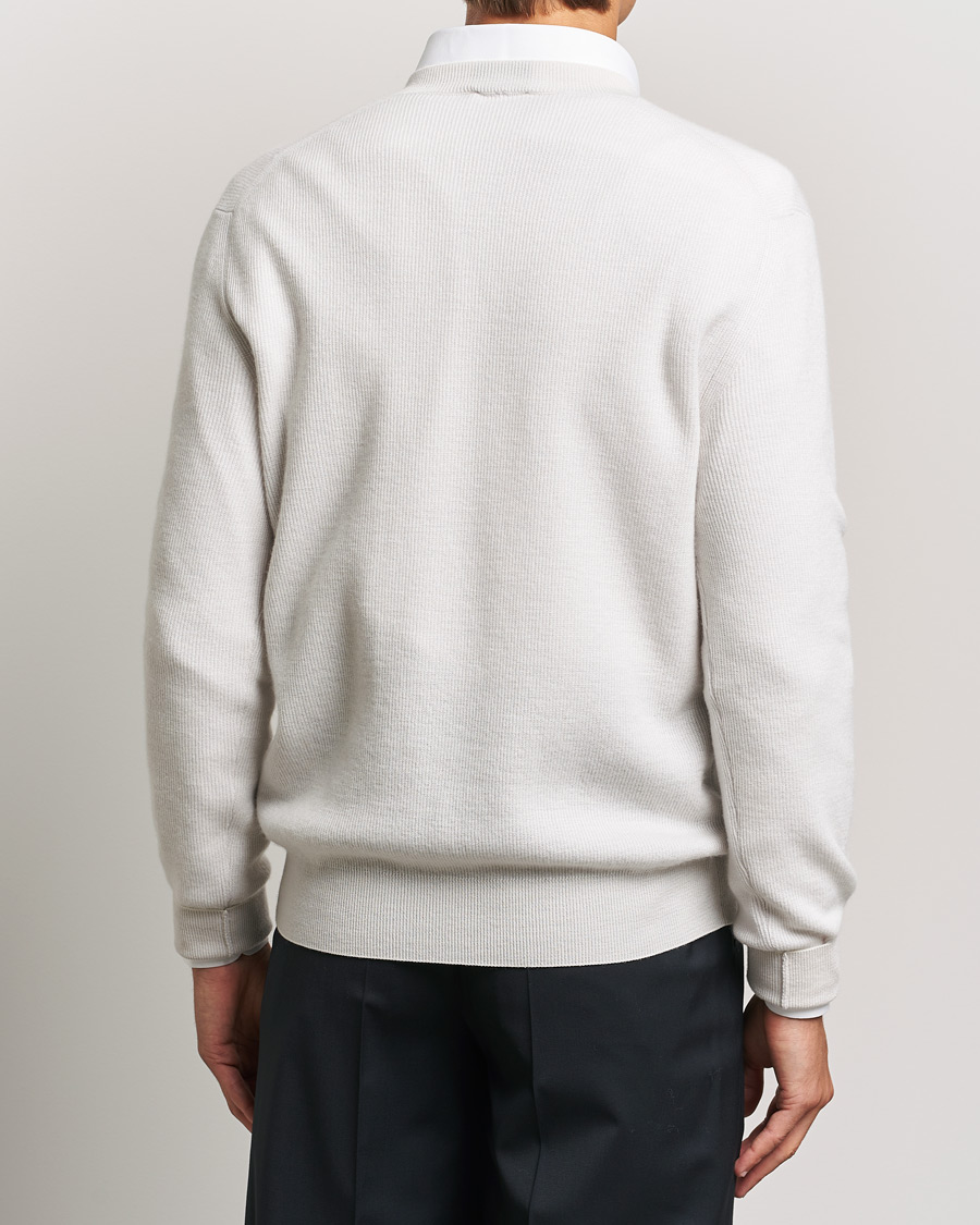 Hombres | Jerséis y prendas de punto | Brioni | Rib Cashmere V-Neck Sweater Light Grey