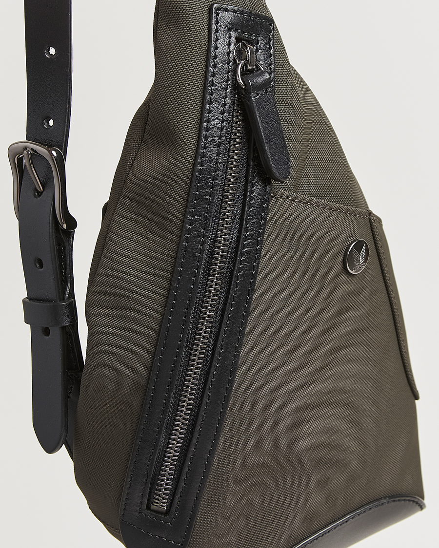 Hombres | Mismo M/S Drop Crossbody Bag Shelter Green/Black | Mismo | M/S Drop Crossbody Bag Shelter Green/Black