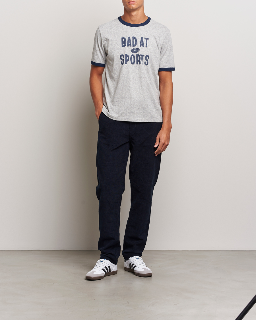 Hombres | Pantalones | Nudie Jeans | Easy Alvin Corduroy Pants Navy