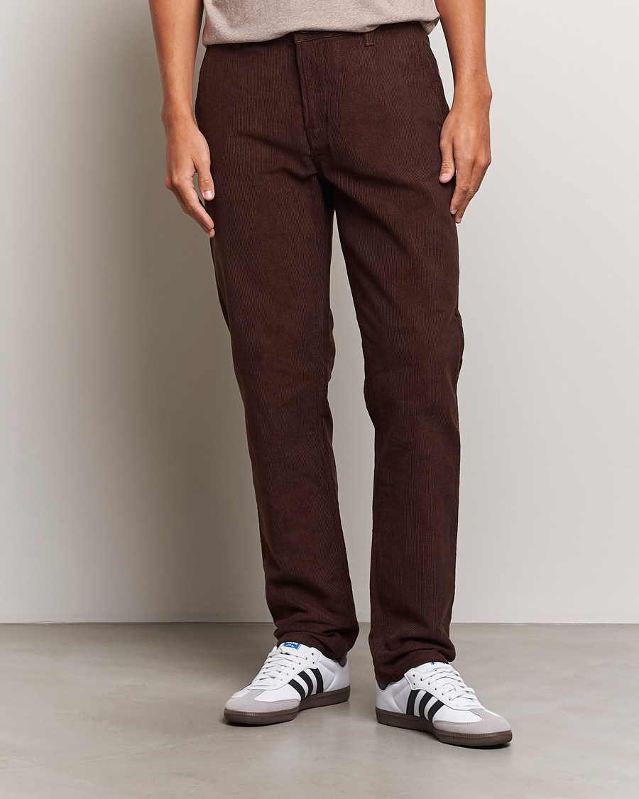Hombres | Pantalones | Nudie Jeans | Easy Alvin Corduroy Pants Brown